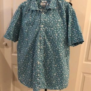 Men’s flowery shirt
